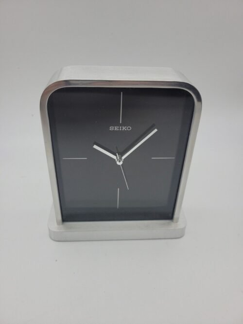 SEIKO QUARTZ STAINLESS STEEL BLACK DIAL SQUARE CLOCK QHE063SL