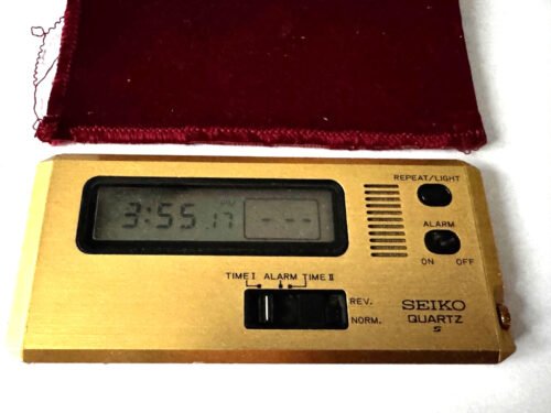 Seiko Quartz Vintage Travel Alarm Clock LCD Gold Tone w/ Pouch Runs 7411-801G