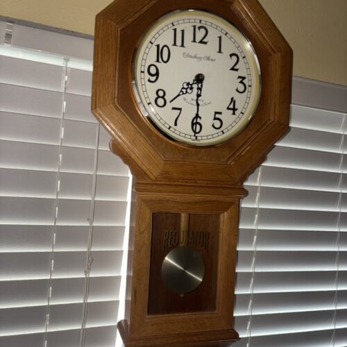 Seiko Quartz Wall Clock 26โ Wood Round with Black Hands VTG