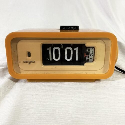 SEIKO Retro 70s Flip Clock DP666T Vintage Alarm Clock Collectible