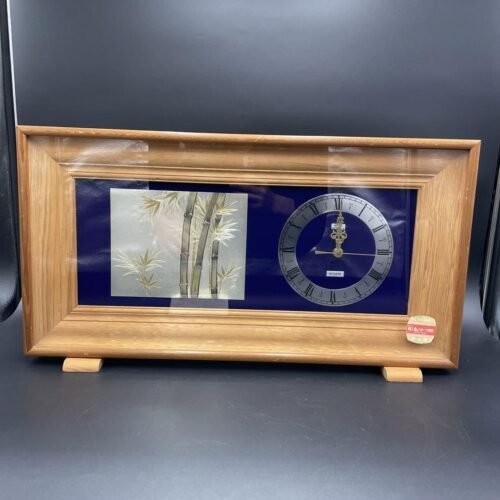 SEIKO Seikosha HIDAKA quartz table clock engraving painting Yoshiharku