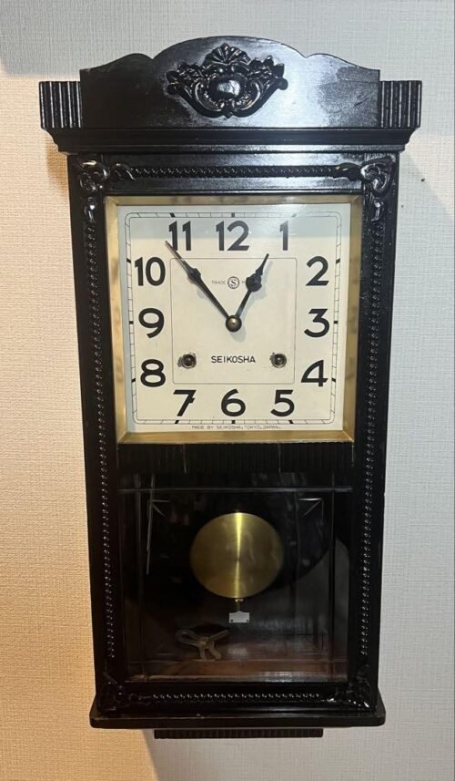 SEIKOSHA Wooden Analog Wall Clock Classic Japanese Design Antique retro Showa