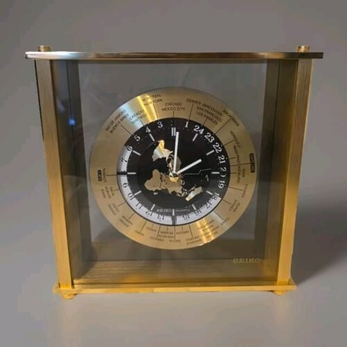 SEIKO Vintage Quartz World Time Zone Clock With Airplane Second Hand Desk Mantle
