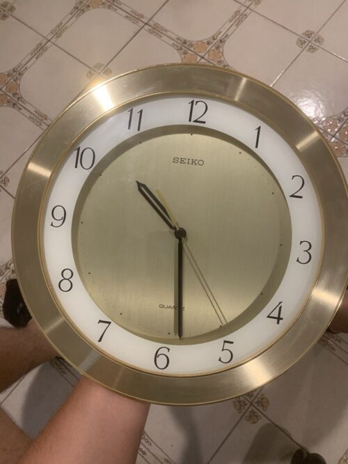 Seiko Vintage Rare Wall Clock working great QXA087 Case made in thailand 12 "