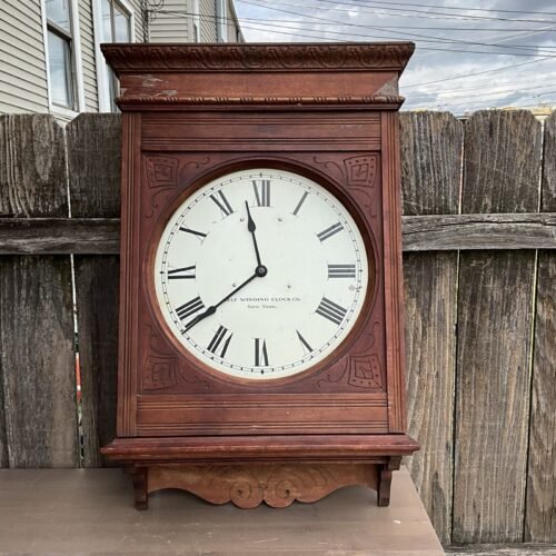 self winding clock co. new york , large gallery wall clock , battery electric