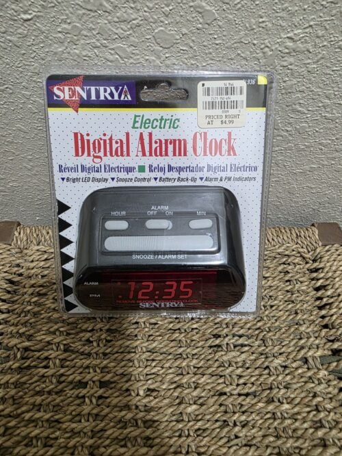 Sentry Electric Digital Alarm Clock CL936