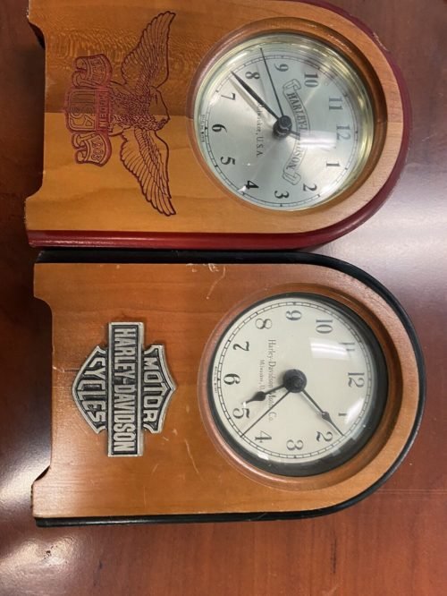 set of 2 vintage Harley Davidson Motor Co. Milwaukee, USA Mantle Clocks works