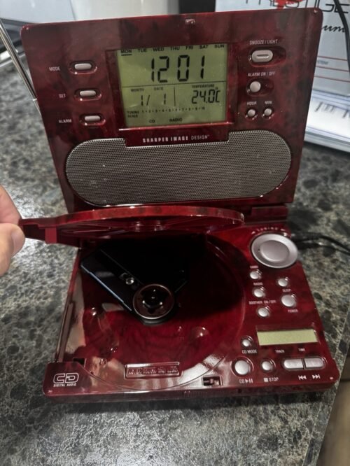 Sharper Image CD Radio Alarm Clock Sound Soother SI586 w/ Power Cord Manual Case