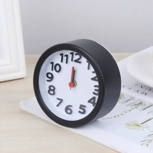 Simple Round Plastic Alarm Clock Small Desktop Clock Luminous Hour and Minute