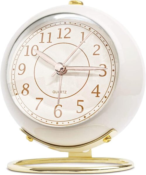 Small Table Clocks, Classic Silent Non-Ticking Tabletop Kids Room Analog Alarm C