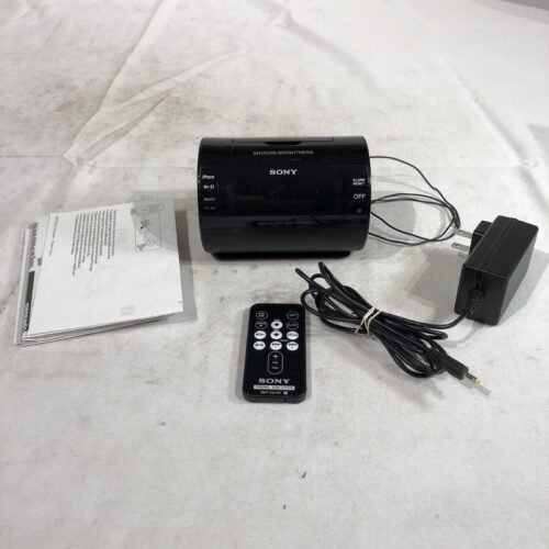 Sony AM/FM Clock Radio Iphone Ipod Dock Alarm ICF-C11iP.