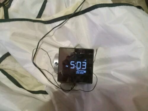 Sony Am /Fm Projector Nature Sounds Large Display Clock Radio