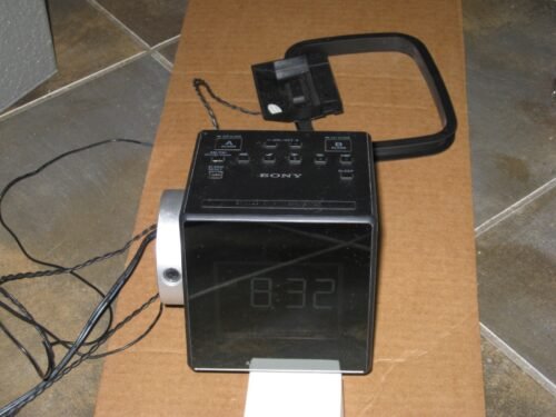 Sony Cube ICF-C1PJ Clock AM/FM Radio w/ Nature Sounds & Projection Light Tested