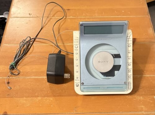 Sony Dream Machine Alarm Clock CD Player Radio ICF-CD855V TESTED