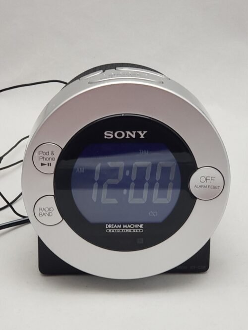 Sony Dream Machine Auto Time Set Dual alarm clock iPod iPhone Radio ICF-C7iP
