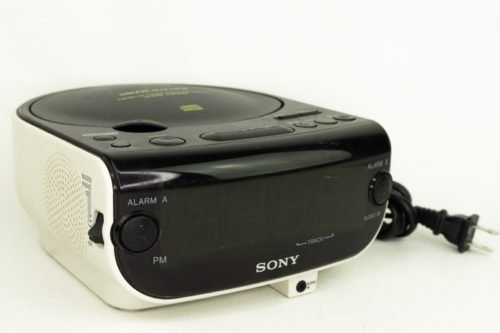 SONY Dream Machine Dual Alarm Clock AM/FM Radio CD Player ICF-CD815