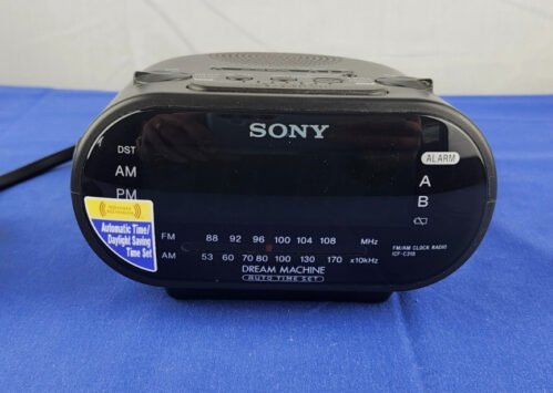 Sony Dream Machine ICF-C318 FM/AM Clock Radio Dual Alarm Automatic Time Daylight