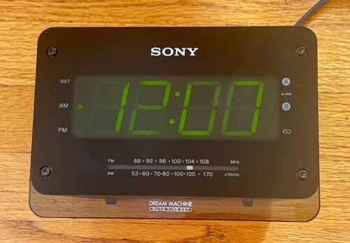 Sony Dream Machine ICF-C414 Clock Radio Player AM/FM Dual Alarm