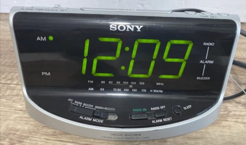 SONY DREAM MACHINE ICF-C492 FM/AM Radio Dual Alarm Large Display Clock WORKS