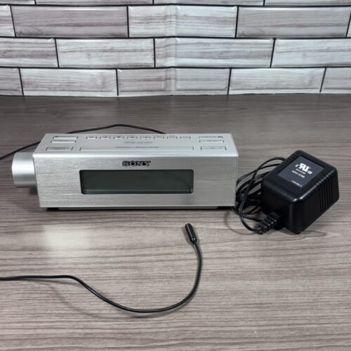 Sony Dream Machine ICF-C717PJ Alarm Clock AM/FM Radio – Projector WORKS