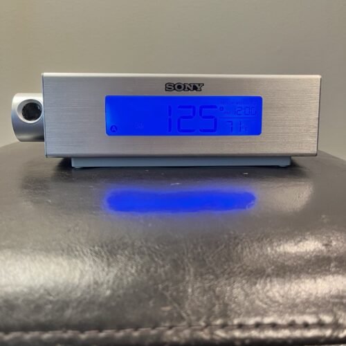 Sony Dream Machine ICF-C717PJ Dual Alarm Clock AM/FM Radio w/Projector. Works!