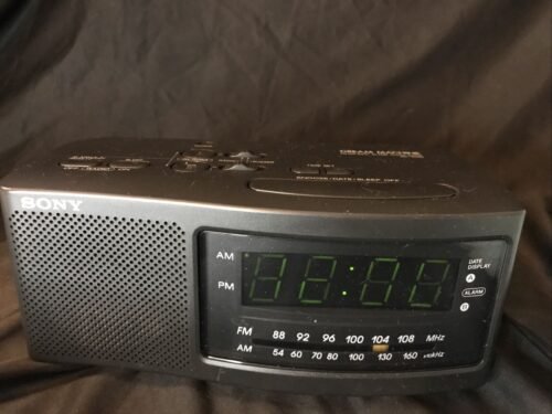 Sony Dream Machine ICF-C740 AM/FM Clock Radio Dual Alarm Digital Display