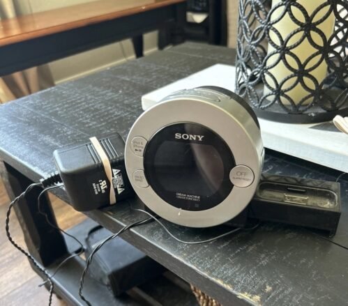 Sony Dream Machine ICF-C7IP AM/FM Radio Alarm Clock iPod Dock