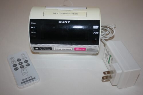 SONY ICF-C11iP FM/Am radio alarm clock for Iphone/Ipod with remote control