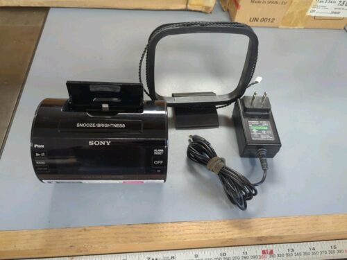 Sony ICF-C11iP iPhone iPod Lightning Dock Digital Clock Radio
