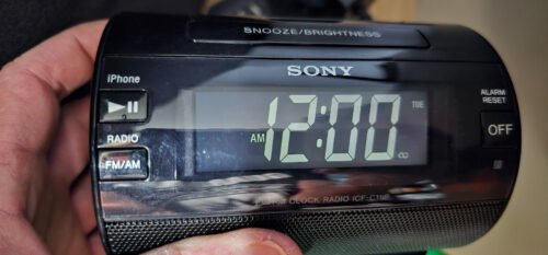 Sony ICF-C11iP iPhone Ipod Lightning Dock Speaker Alarm Clock Dream Machine VG