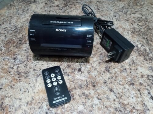 Sony ICF-C11IP iPod/iPhone Lightning Dock Speaker AM/FM Alarm Clock