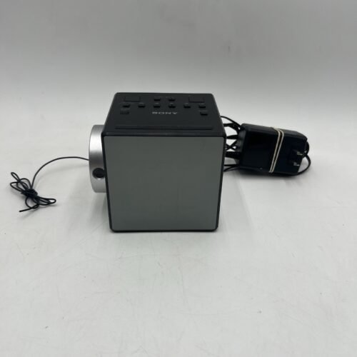 Sony ICF-C1PJ Alarm Clock Radio with Time Projector and Nature Sounds