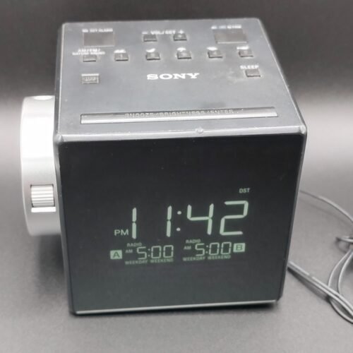 Sony ICF-C1PJ Alarm Clock Radio with Time Projector Nature Sounds USB Tested