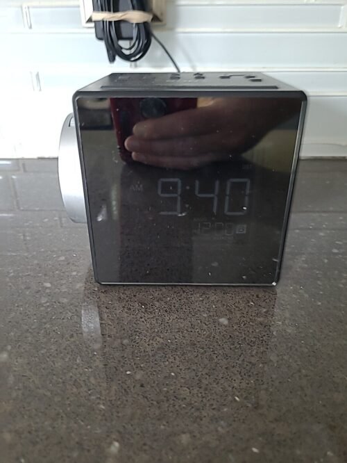 Sony ICF-C1PJ AM/FM Dual Alarm Clock Radio Nature Sound Time Projection ICF1APJ