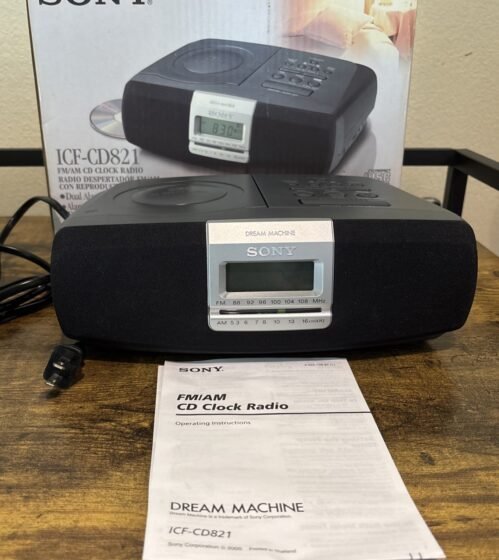 Sony ICF-CD810 FM/AM CD Alarm Clock Radio - New Open Box