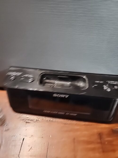 SONY ICF-CS15IP AUDIO DOCKING SYSTEM AM/FM RADIO ALARM CLOCK - Not TESTED