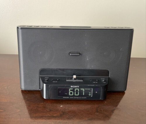 Sony ICF-CS15iPN Dream Machine Dock Alarm Clock Radio iPhone/iPod Lightning