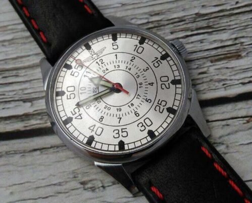 Soviet USSR Russian watch Military Mehcnaical Commander VOSTOK WOSTOK