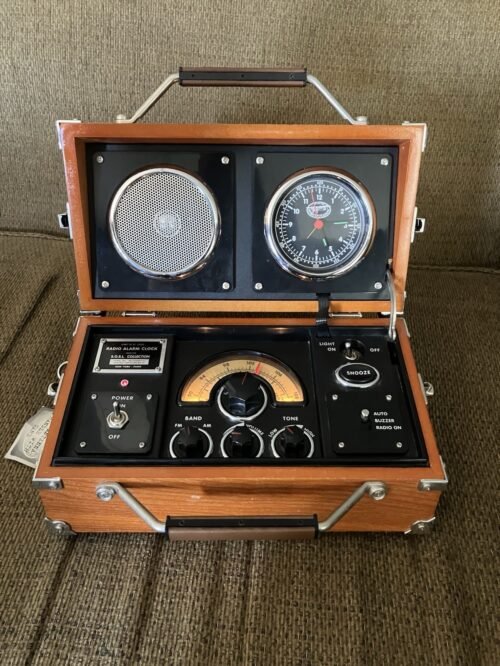 Spirit of St. Louis Radio Alarm Clock Aviator Flight Case S.O.S.L. Collection