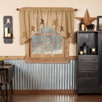 Stratton Burlap Star 36 in. W x 36 in. L Cotton Primitive...
