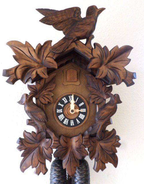 STUNNING ANTIQUE WORKING GERMAN BLACK FOREST DAVID HONES 8 DAY CUCKOO CLOCK!