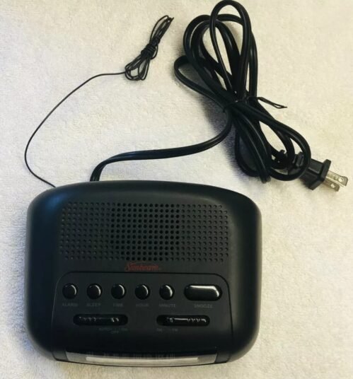 Sunbeam Hospitality AM FM Alarm Black Clock Radio Model 89014