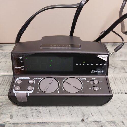 Sunbeam Hospitality CR1001-005 Clock Radio with Daily Alarm Reset