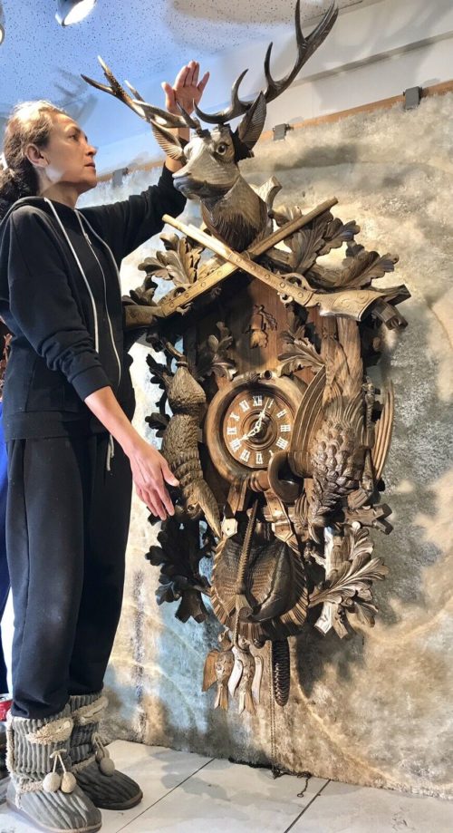 SUPER LARGE 7 Days Germany Black Forest Strike hunting Cuckoo Clock,2 Weight