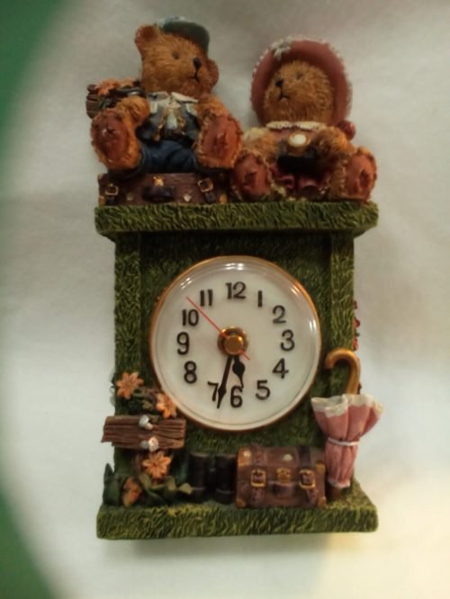 Teddy Bear Clock Vacation Traveling Bears Table Shelf Clock Figurine