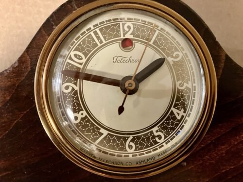 TELECHRON/ GE SHELF CLOCK , 3H07 GRACEWOOD , NICE LOOKING, EXCELLENT RUNNING!!