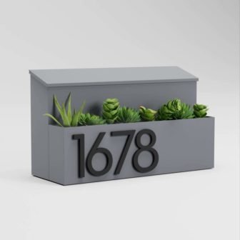 The Garden Wall-Mounted Mailbox