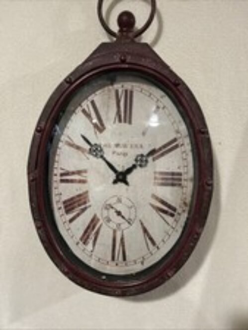 The New Era Paris Vtg Oval Large Burgandy Wall Clock Metal & Wood New Battery