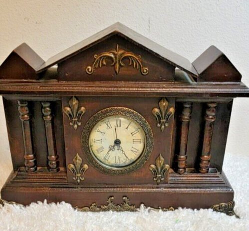 Tianguan Quartz Wood Mantel Clock with Hook Door. Brass claw feet/ Lions Heads