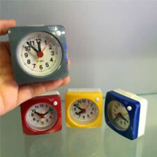 Tick-free Travel Alarm Clock, Small Silent Clock, Snooze Night Light Decor new